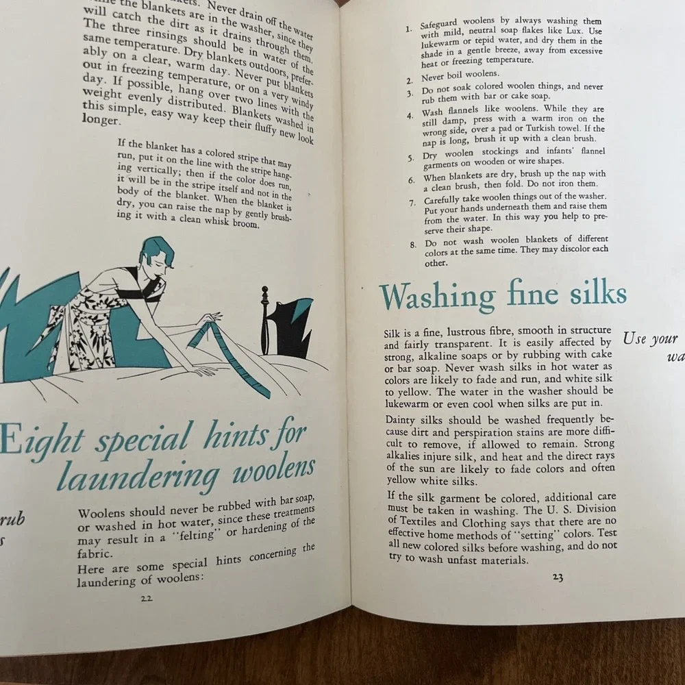 Vintage 1935 Modern Home Laundering Booklet